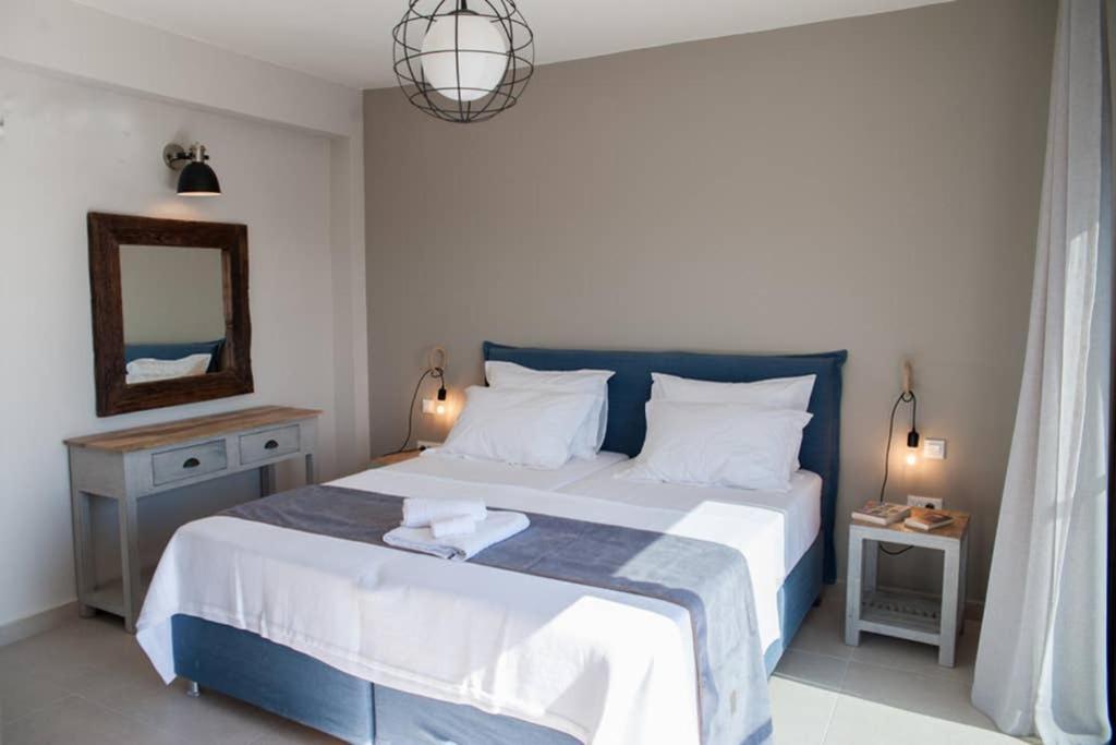 New Villa Blue with private pool at Trapezaki Livathos  Esterno foto