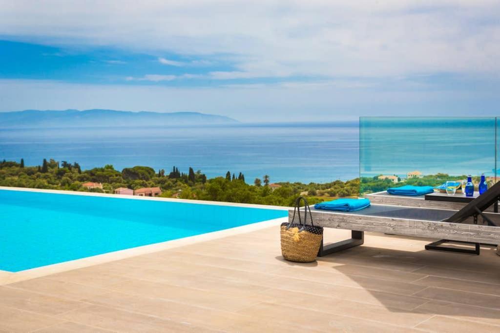 New Villa Blue with private pool at Trapezaki Livathos  Esterno foto