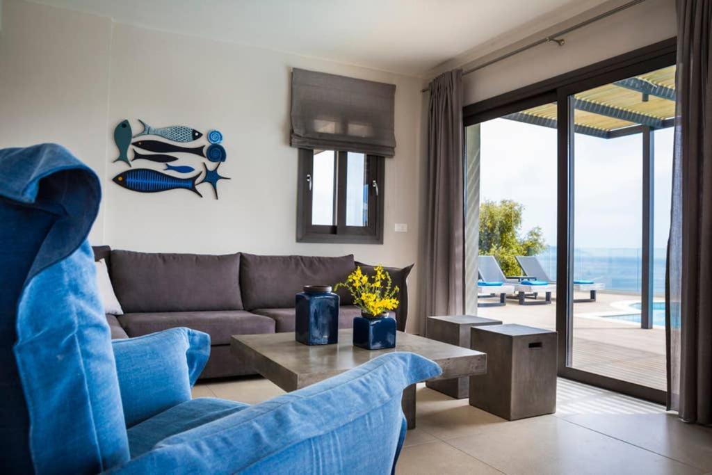 New Villa Blue with private pool at Trapezaki Livathos  Esterno foto