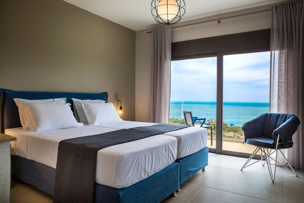 New Villa Blue with private pool at Trapezaki Livathos  Esterno foto
