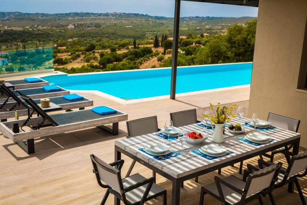 New Villa Blue with private pool at Trapezaki Livathos  Esterno foto